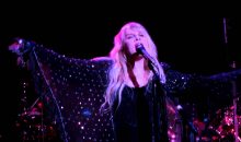 Watch Stevie Nicks perform Landslide with Dave Grohl!!