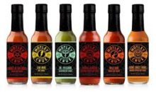 Motley Crue turn up the heat with bespoke hot sauce series!!