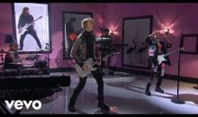 Machine Gun Kelly – ay!, maybe, emo girl f/ WILLOW (The Late Late Show with James Corden)!!
